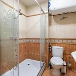 Location 3 Bedroom Next To The Apartmán *