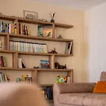 Apartmán Location 3 Bedroom Next To The