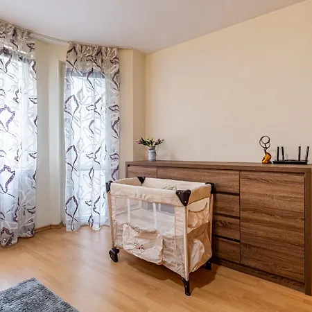 Location 3 Bedroom Next To The Апартаменты *
