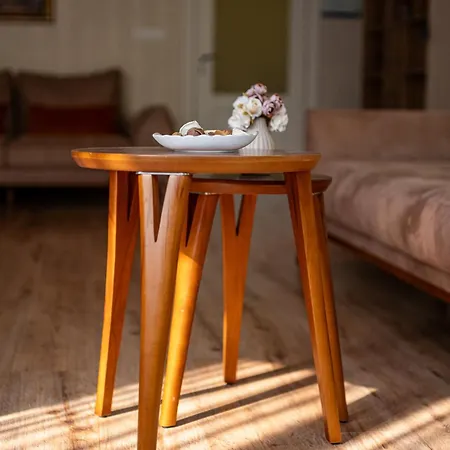 Location 3 Bedroom Next To The